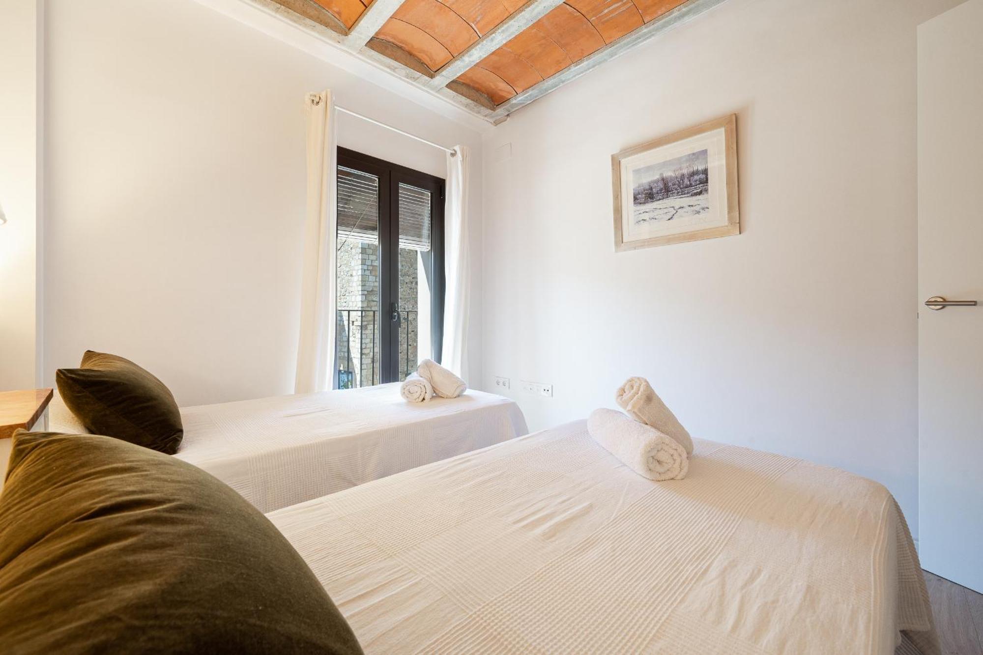 Hauzify I Apartaments Montblanc Exterior photo