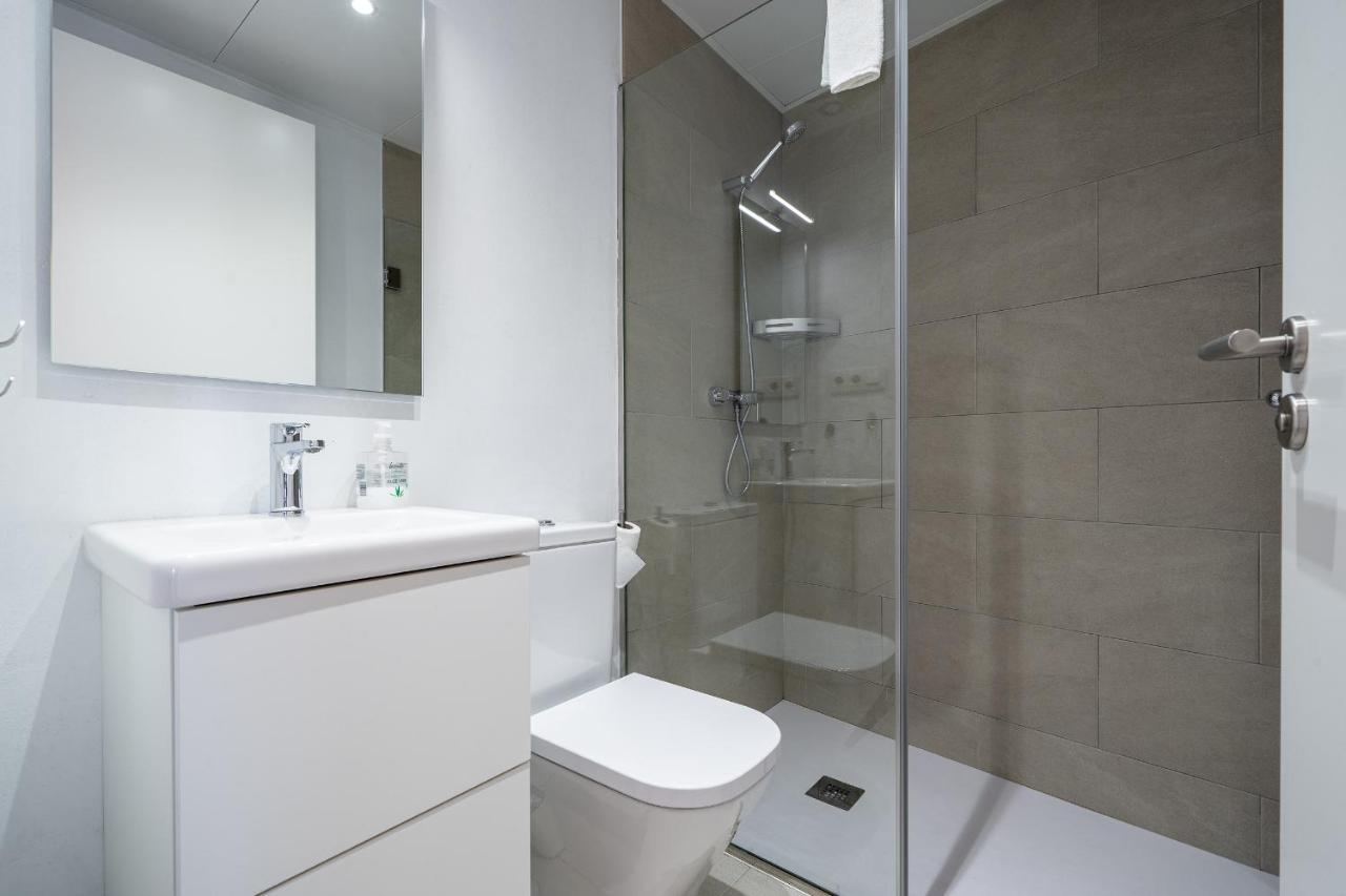 Hauzify I Apartaments Montblanc Exterior photo