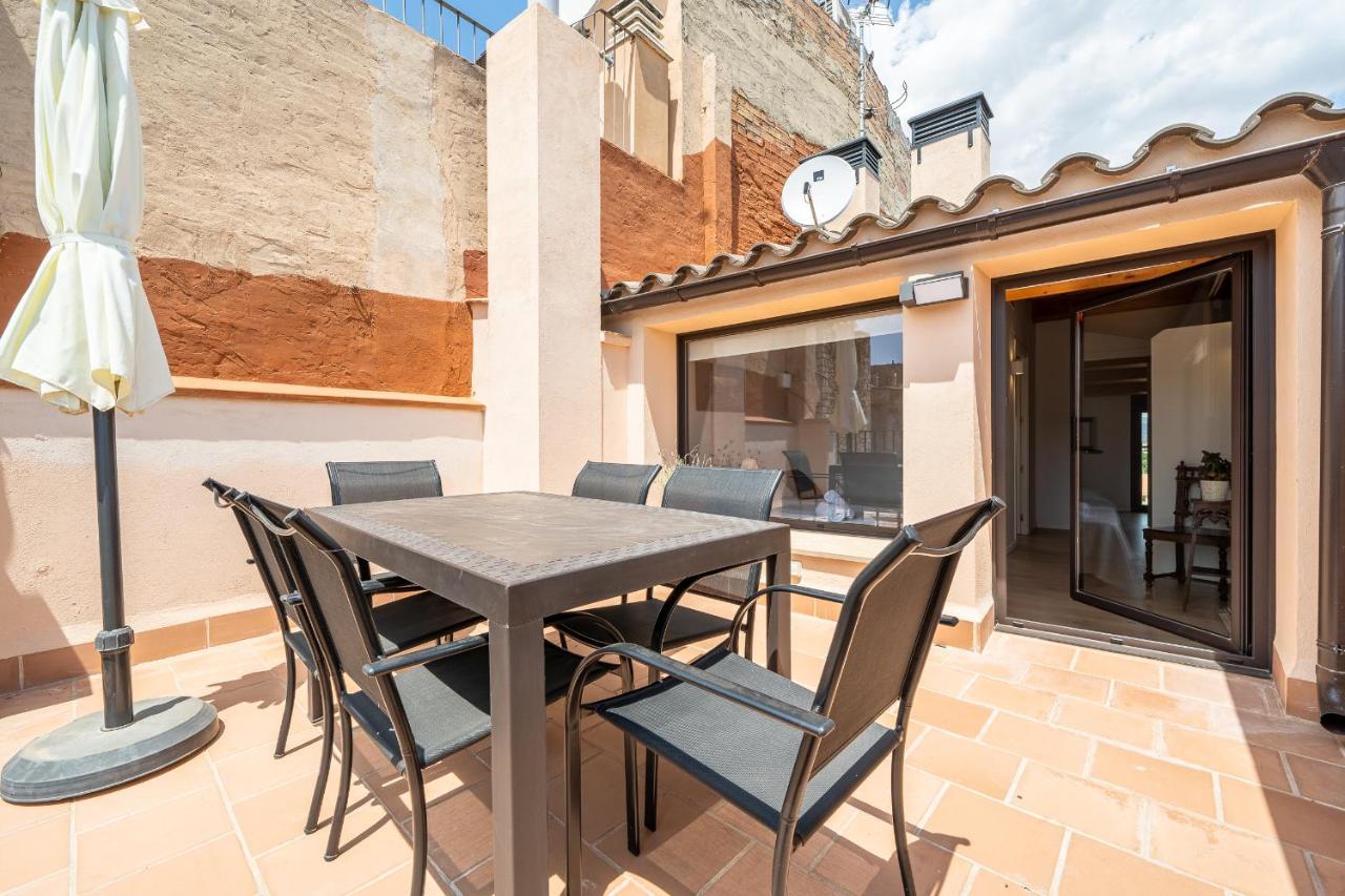 Hauzify I Apartaments Montblanc Exterior photo